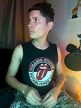 Snapshot of elfernh chatting on September 2025 05:23:01 AM elfernh online show from September 2025 05:23:01 AM