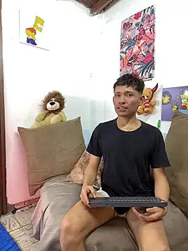 Snapshot of elfernh chatting on October 2025 03:04:01 AM elfernh online show from October 2025 03:04:01 AM