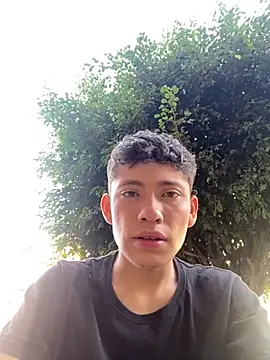 Snapshot of elfernh chatting on October 2025 09:26:02 PM elfernh online show from October 2025 09:26:02 PM