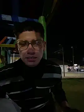 Snapshot of elfernh chatting on March 2026 12:56:02 AM elfernh online show from March 2026 12:56:02 AM