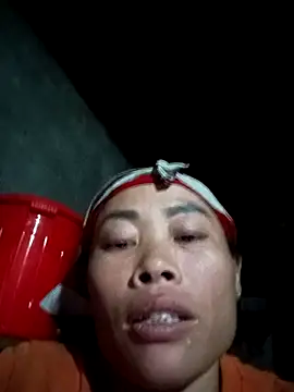 Snapshot of CoMay003 chatting on October 2025 12:13:02 PM CoMay003 online show from October 2025 12:13:02 PM