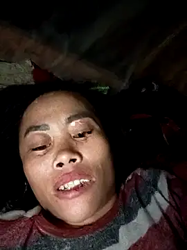 Snapshot of CoMay003 chatting on November 2025 02:09:01 PM CoMay003 online show from November 2025 02:09:01 PM