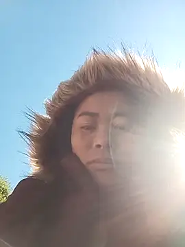 Snapshot of CoMay003 chatting on November 2025 03:09:02 AM CoMay003 online show from November 2025 03:09:02 AM