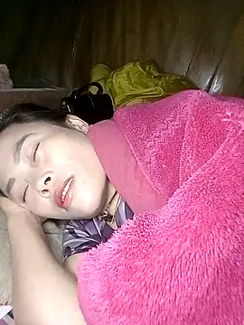 CoMay003 online show from March 2026 01:05:02 PM