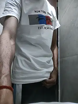 Snapshot of fckboy987 chatting on March 2026 06:19:02 AM fckboy987 online show from March 2026 06:19:02 AM