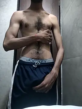 Snapshot of fckboy987 chatting on April 2026 07:17:02 AM fckboy987 online show from April 2026 07:17:02 AM