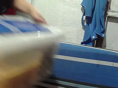 Snapshot of cris_sweety chatting on September 2025 05:31:01 AM cris sweety online show from September 2025 05:31:01 AM