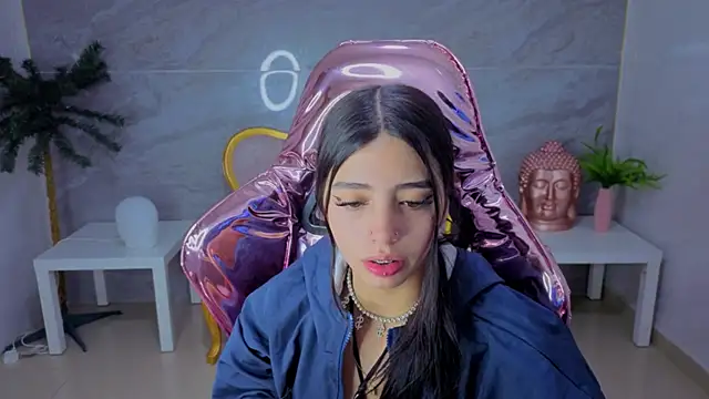 Snapshot of alehp_rose_s chatting on April 2026 12:47:02 PM alehp rose s online show from April 2026 12:47:02 PM