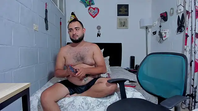 Snapshot of DuoPerverxs chatting on April 2026 12:53:01 AM DuoPerverxs online show from April 2026 12:53:01 AM