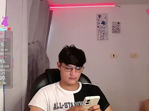 Snapshot of yesitwink_ chatting on March 2026 11:09:01 PM yesitwink online show from March 2026 11:09:01 PM