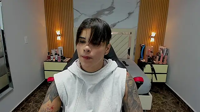 Snapshot of KAROLLJONES1 chatting on November 2025 07:25:02 PM KAROLLJONES1 online show from November 2025 07:25:02 PM