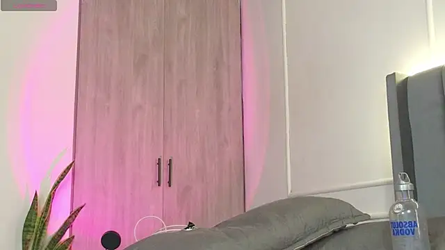 Ice Princess  online show from November 2025 02:31:02 PM