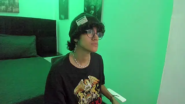 Snapshot of Khada__Jhin4 chatting on September 2025 10:11:01 PM Khada  Jhin4 online show from September 2025 10:11:01 PM