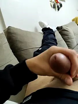 hollandis101010 online show from December 2025 06:16:01 PM