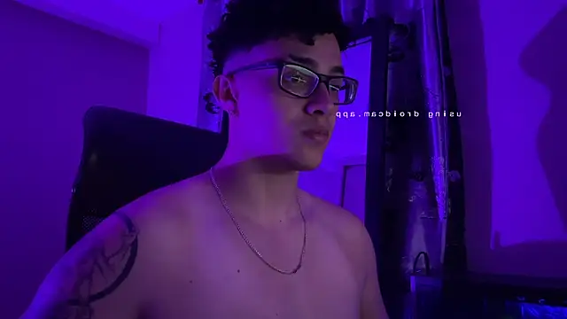 Snapshot of edwinsalvatorex chatting on December 2025 05:01:01 AM edwinsalvatorex online show from December 2025 05:01:01 AM