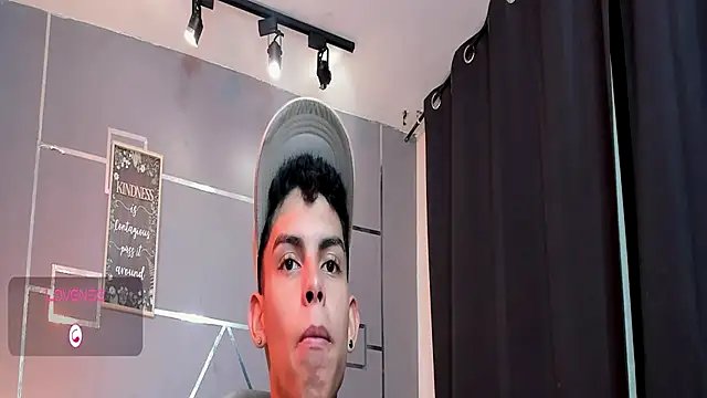 Room 69x online show from November 2025 03:16:02 AM