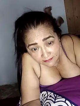 Snapshot of linda_luna29 chatting on September 2025 01:51:02 AM linda luna29 online show from September 2025 01:51:02 AM