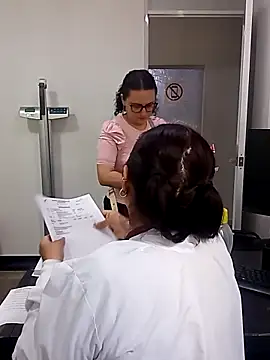 Snapshot of linda_luna29 chatting on September 2025 06:20:02 PM linda luna29 online show from September 2025 06:20:02 PM