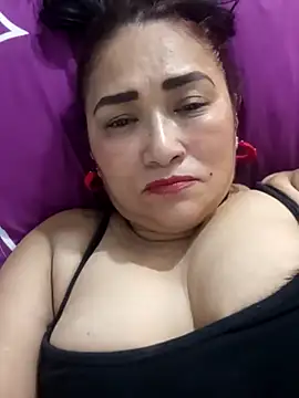 Snapshot of linda_luna29 chatting on September 2025 07:10:02 AM linda luna29 online show from September 2025 07:10:02 AM