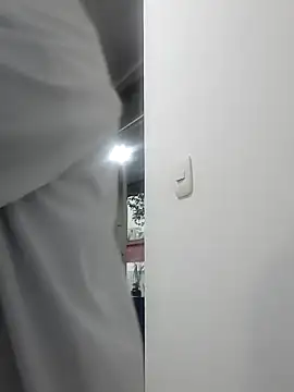 Snapshot of linda_luna29 chatting on September 2025 10:23:02 PM linda luna29 online show from September 2025 10:23:02 PM