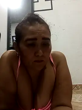 Snapshot of linda_luna29 chatting on September 2025 12:47:02 AM linda luna29 online show from September 2025 12:47:02 AM