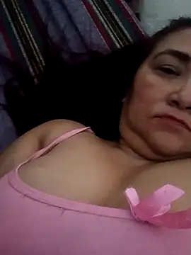 Snapshot of linda_luna29 chatting on November 2025 03:34:02 PM linda luna29 online show from November 2025 03:34:02 PM