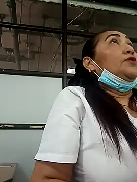 Snapshot of linda_luna29 chatting on November 2025 08:08:01 PM linda luna29 online show from November 2025 08:08:01 PM