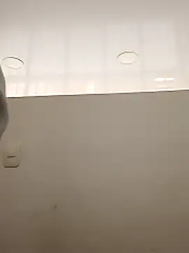 Snapshot of linda_luna29 chatting on November 2025 04:58:02 PM linda luna29 online show from November 2025 04:58:02 PM