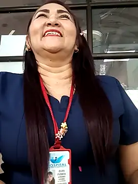 Snapshot of linda_luna29 chatting on December 2025 08:59:01 PM linda luna29 online show from December 2025 08:59:01 PM