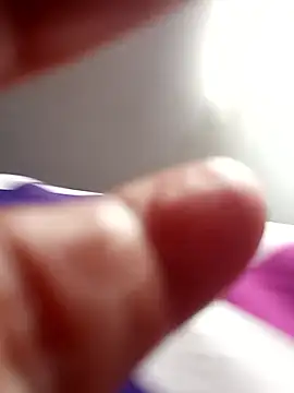 Snapshot of linda_luna29 chatting on January 2026 01:27:02 PM linda luna29 online show from January 2026 01:27:02 PM