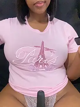 Sipsdoll online show from December 2025 12:32:01 PM