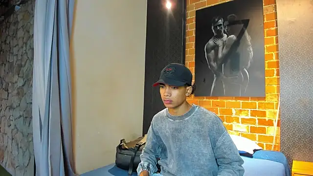 AlanCutee online show from November 2025 11:32:02 AM