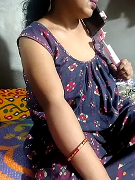 Snapshot of Cute-Swewty chatting on September 2025 03:39:02 PM Cute-Swewty online show from September 2025 03:39:02 PM