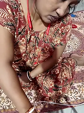 Snapshot of Cute-Swewty chatting on October 2025 02:46:02 PM Cute-Swewty online show from October 2025 02:46:02 PM