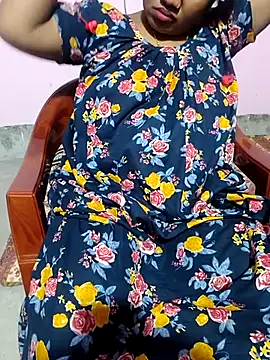 Snapshot of Cute-Swewty chatting on October 2025 01:25:02 PM Cute-Swewty online show from October 2025 01:25:02 PM