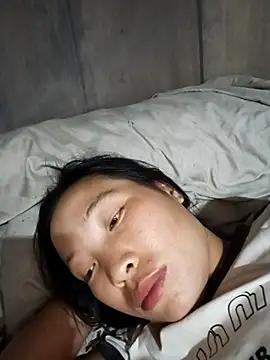 Tamy 20 online show from September 2025 09:18:01 PM