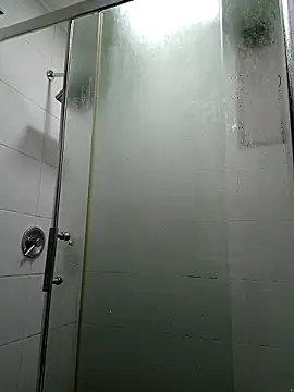 Snapshot of Esmeralda333 chatting on February 2026 01:41:02 PM Esmeralda333 online show from February 2026 01:41:02 PM