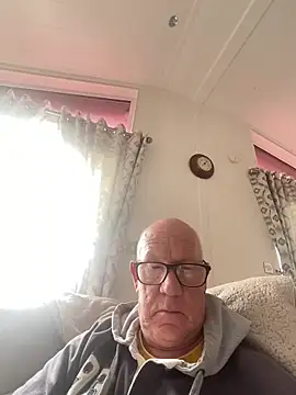 philefc online show from February 2026 12:24:02 PM