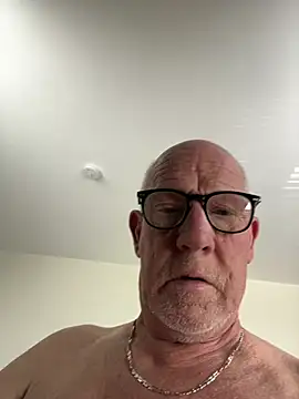 Snapshot of philefc chatting on June 2026 11:03:02 AM philefc online show from June 2026 11:03:02 AM