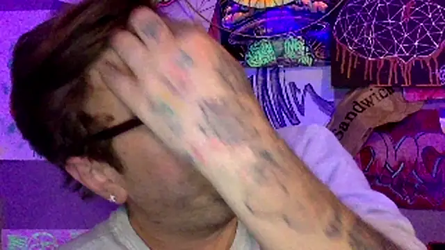 3615-ULLA online show from April 2026 04:46:01 AM