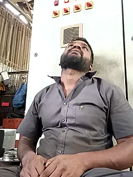 Snapshot of Gk_99999 chatting on October 2025 07:43:02 AM Gk 99999 online show from October 2025 07:43:02 AM