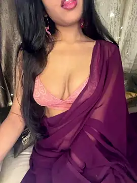 KARISHMA-STRIP online show from January 2026 05:38:02 PM