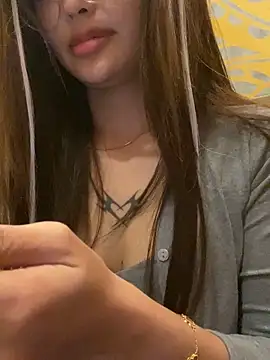   BabyShowPublic   online show from March 2026 01:28:01 PM