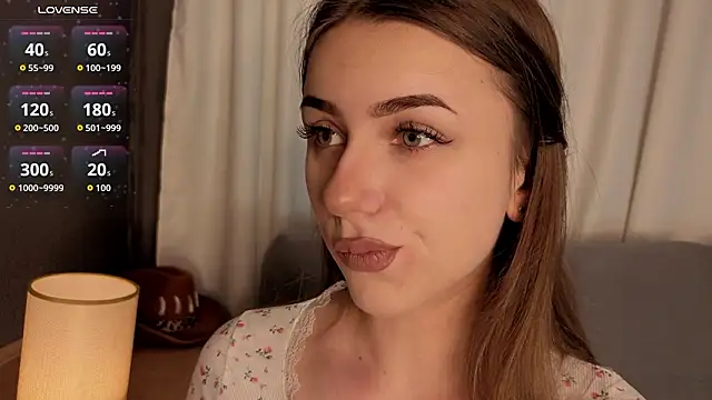 Snapshot of thelittlecowgirl chatting on February 2026 10:43:02 PM thelittlecowgirl online show from February 2026 10:43:02 PM