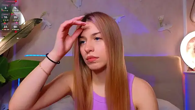 BonnieWalton online show from December 2025 08:20:01 AM