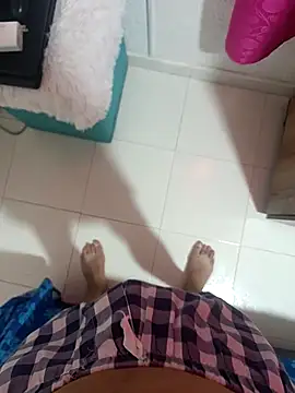 Snapshot of CarlosGris chatting on April 2026 03:57:01 PM CarlosGris online show from April 2026 03:57:01 PM