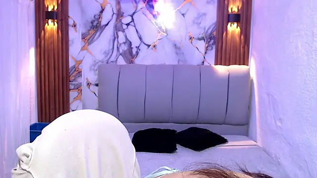 alaia blue online show from September 2025 02:16:01 PM