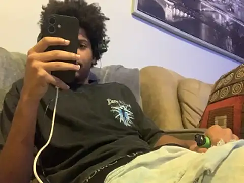 Snapshot of Insurance-03 chatting on October 2025 06:27:02 AM Insurance-03 online show from October 2025 06:27:02 AM