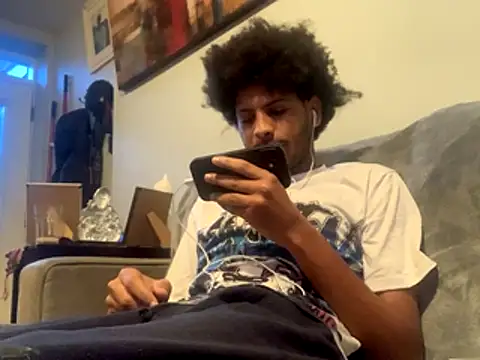 Snapshot of Insurance-03 chatting on November 2025 09:25:02 PM Insurance-03 online show from November 2025 09:25:02 PM