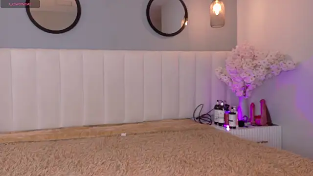 Snapshot of amy_miller1 chatting on February 2026 08:02:02 PM amy miller1 online show from February 2026 08:02:02 PM